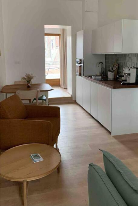 Appartement Centre Ville Avec Terrasse Lille Exterior foto